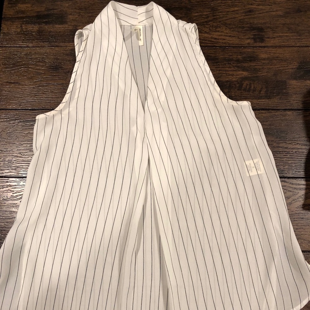 White pinstripe blouse in size small
